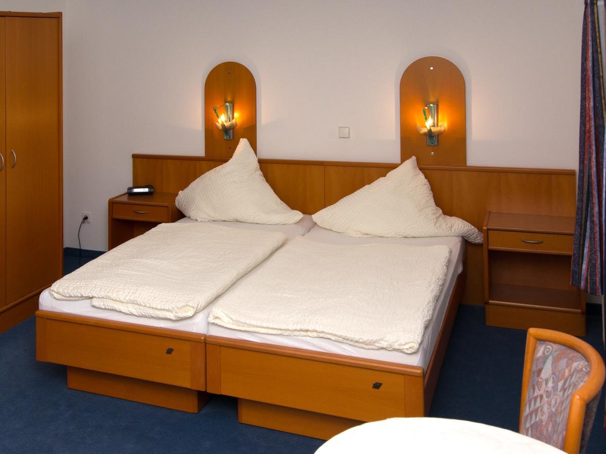 Boerse Coswig Hotel Ngoại thất bức ảnh